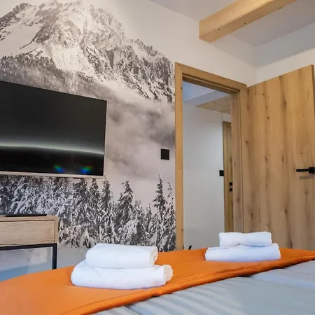 Uzdrowiskowa Z Tarasem Oraz Widokiem Lägenhet