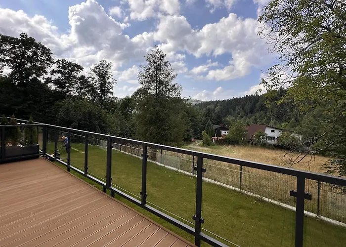 Uzdrowiskowa Z Tarasem Oraz Widokiem Διαμέρισμα Szczyrk