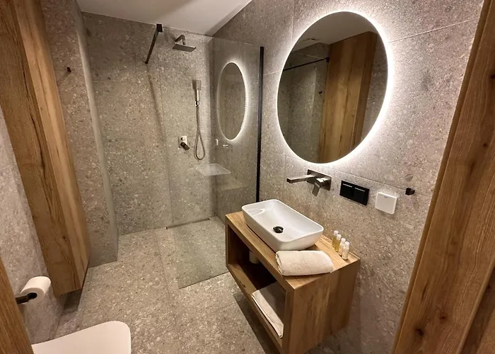 Uzdrowiskowa Z Tarasem Oraz Widokiem Διαμέρισμα